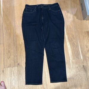 NWOT - Chico's Dark Blue Ankle Jeans